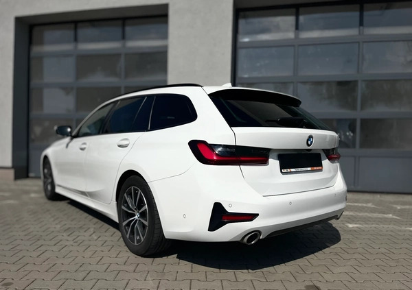 BMW Seria 3 cena 142900 przebieg: 48969, rok produkcji 2021 z Reda małe 742